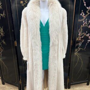 Dynasty Style Vintage Ceresnie & Offen Full Length Blush Mink Coat With Fox Fur